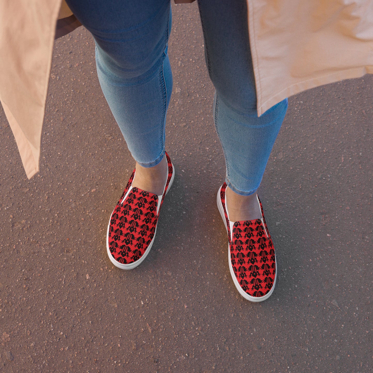 Women’s slip-on canvas shoes- Coqui Frog (Red)